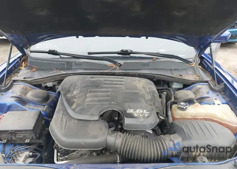 2018 Dodge Charger Sxt Plus z USA, uszkodzony, nr VIN 2C3CDXHG5JH242828